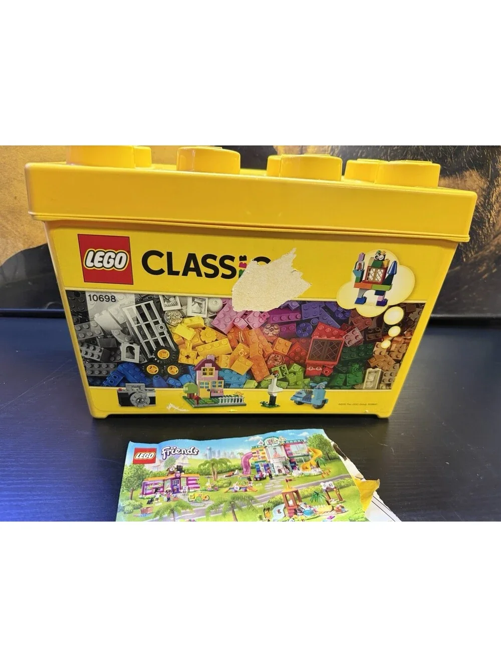LEGO Classic 10698 Large Creative Brick Box Mixed Pieces Baseplates Manuals